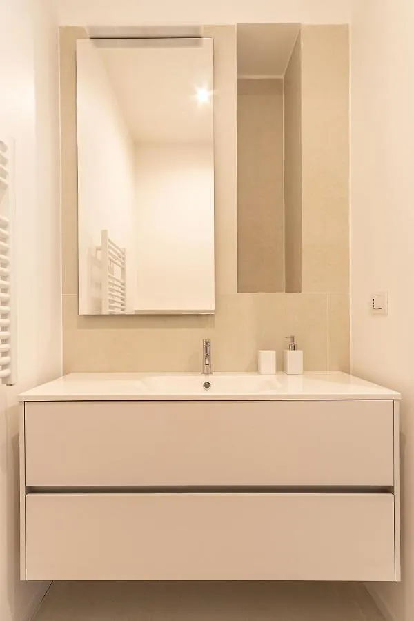 Argiro Luxury Apartment Bari 0*,